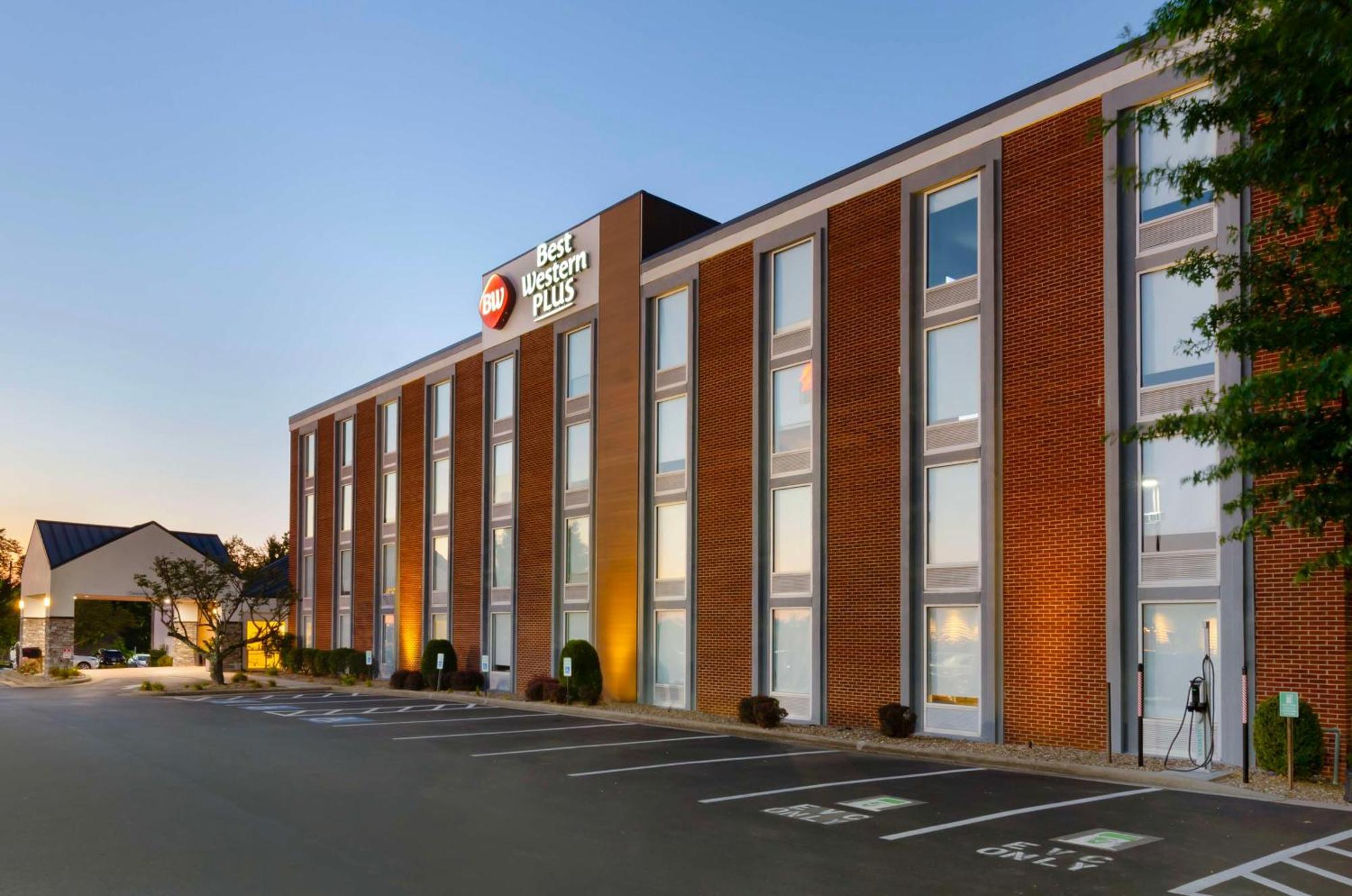Best Western Plus Beckley Inn Esterno foto