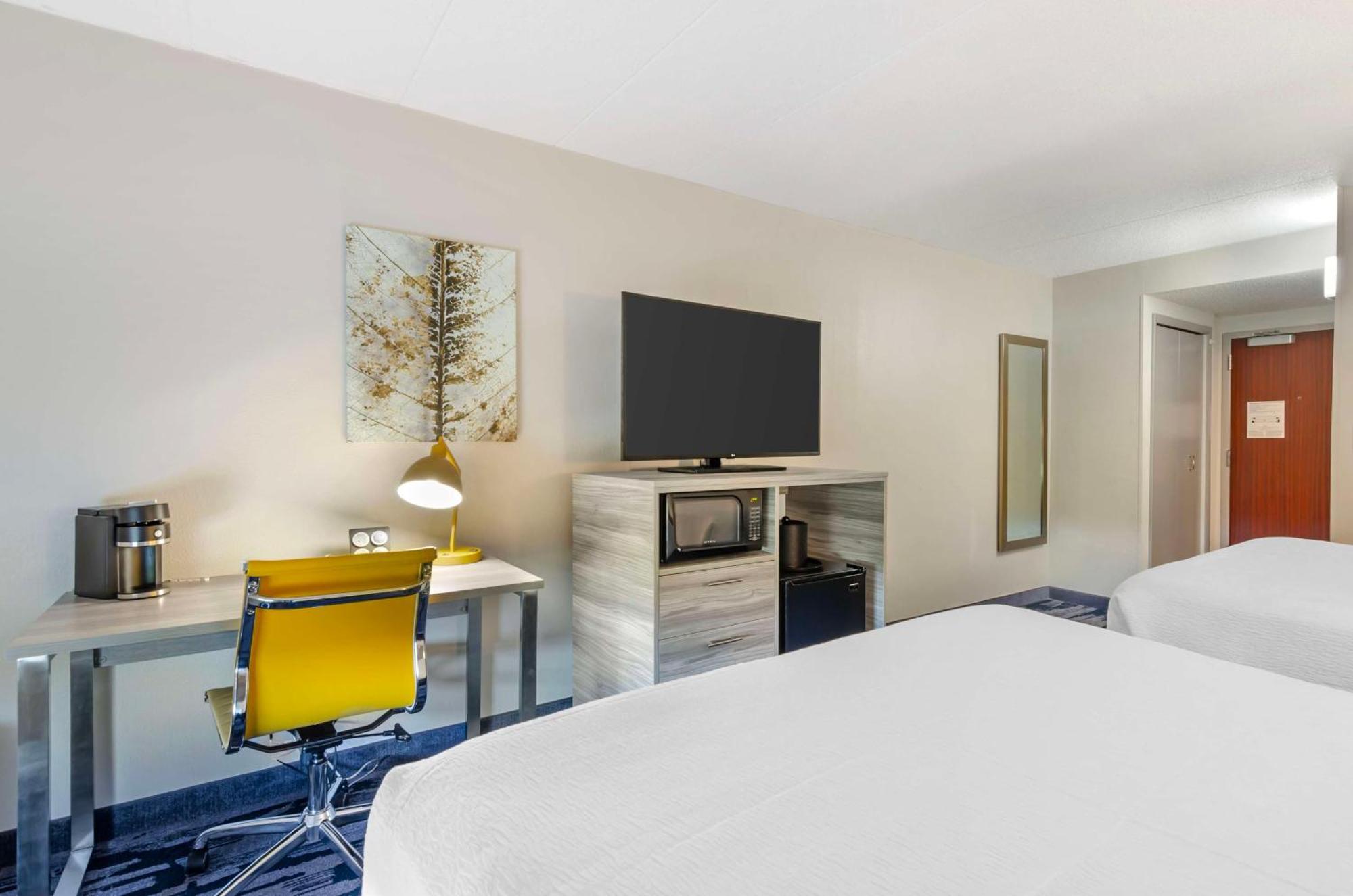 Best Western Plus Beckley Inn Esterno foto