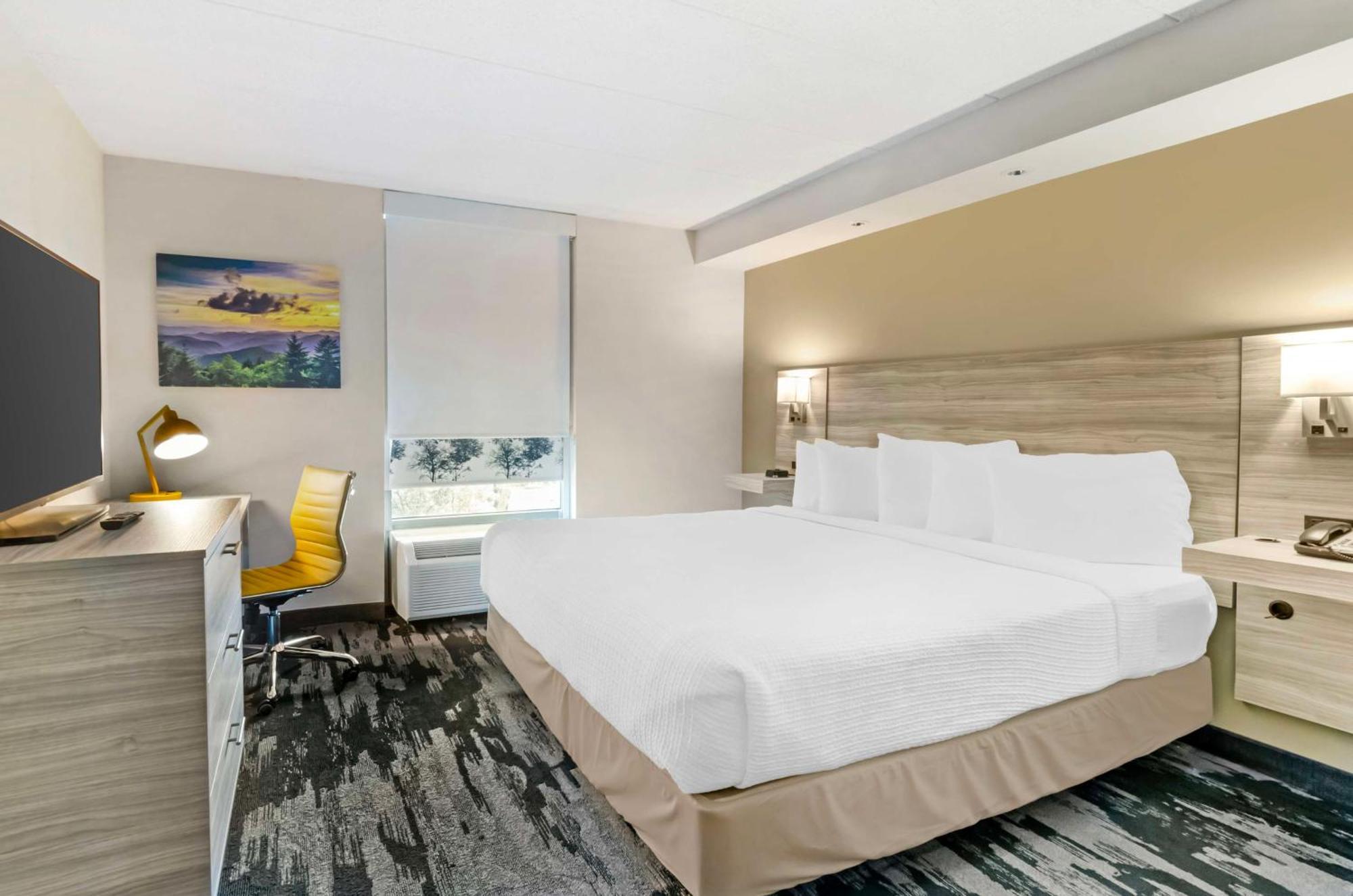 Best Western Plus Beckley Inn Esterno foto