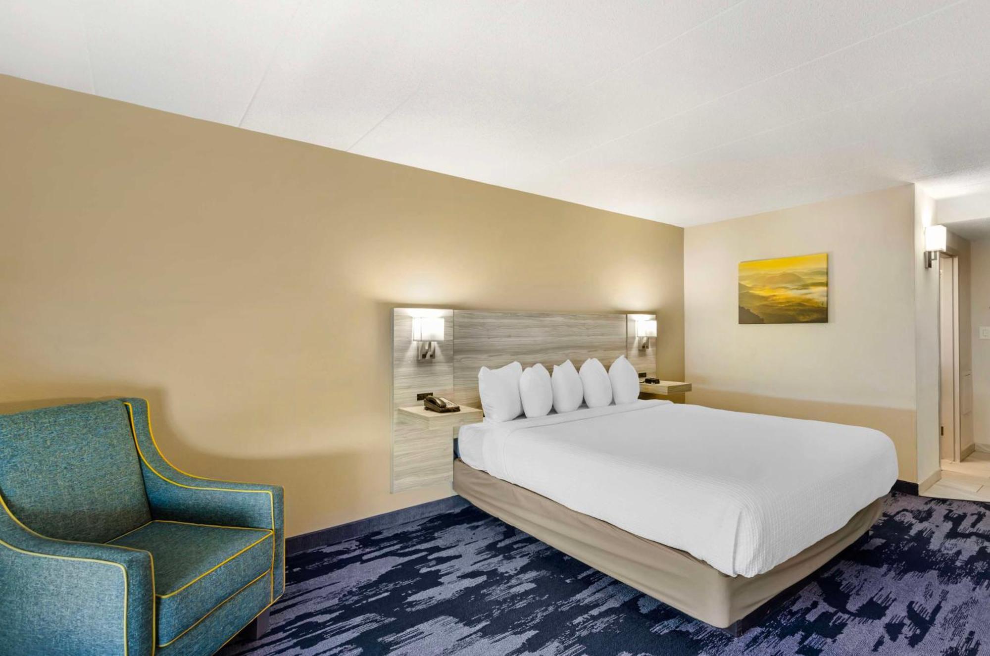 Best Western Plus Beckley Inn Esterno foto