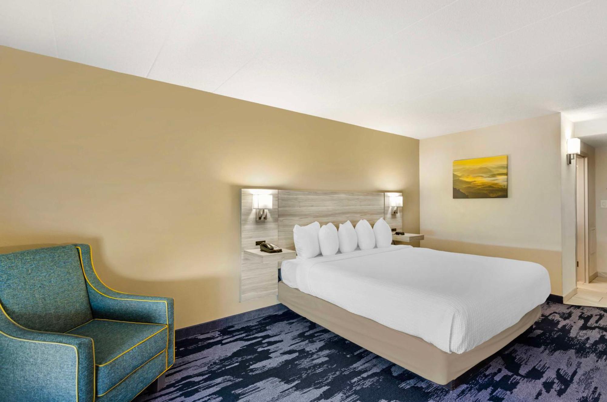 Best Western Plus Beckley Inn Esterno foto