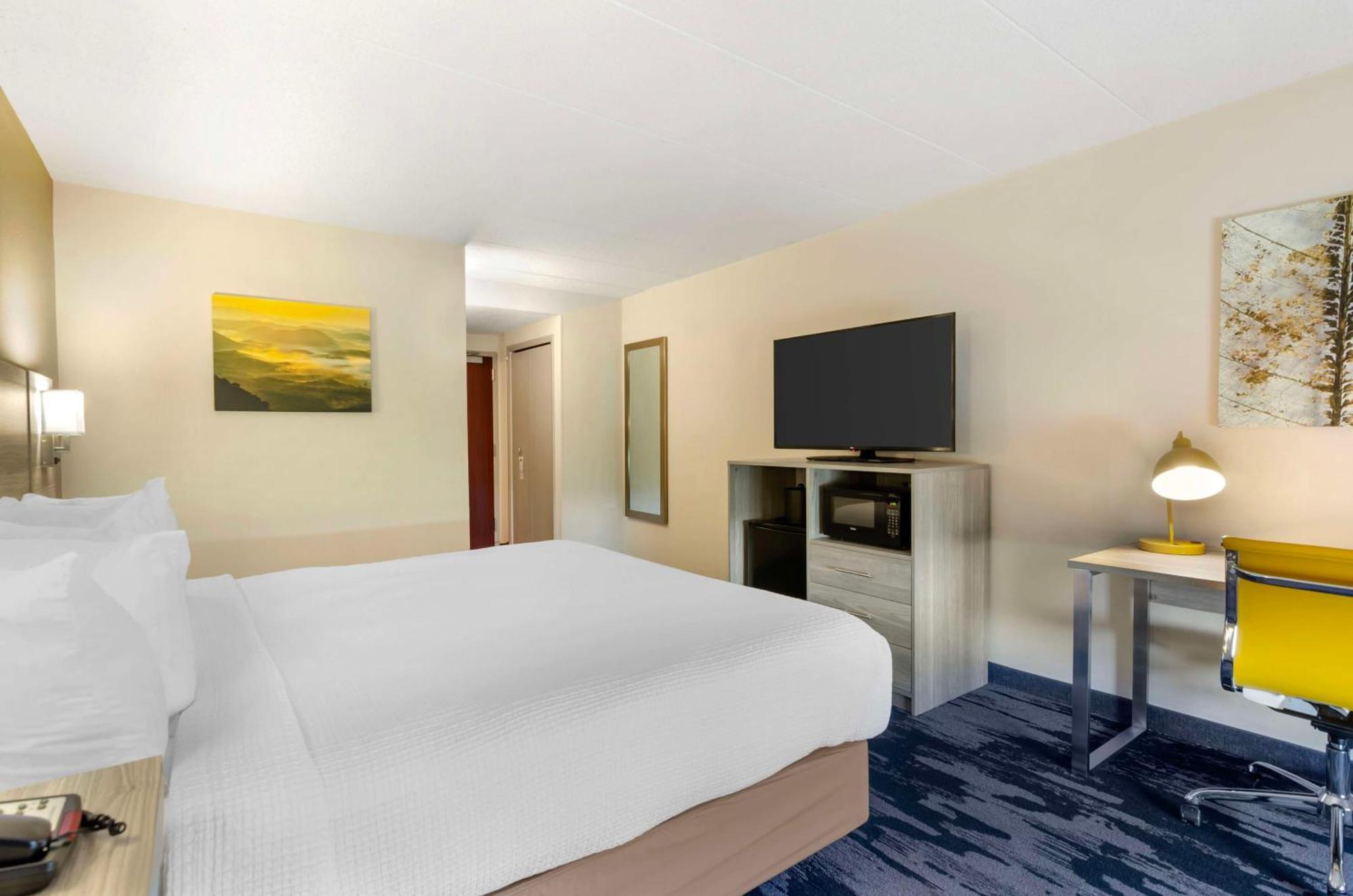 Best Western Plus Beckley Inn Esterno foto